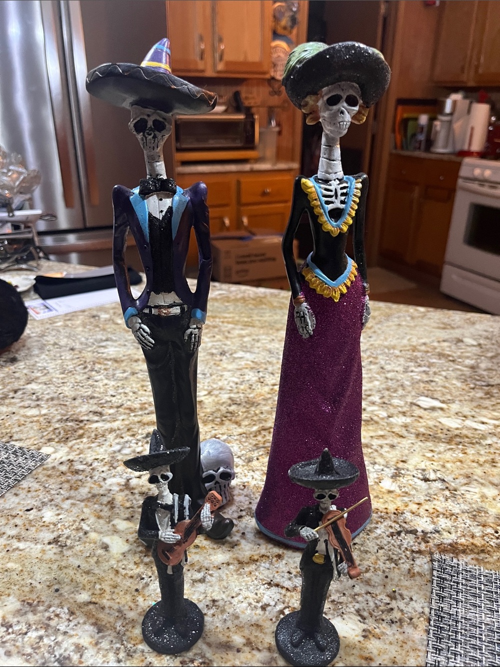 Day of the Dead Purple & Black Skeleton Couple Figurines - Unbranded